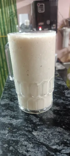 Chikoo Milkshake 